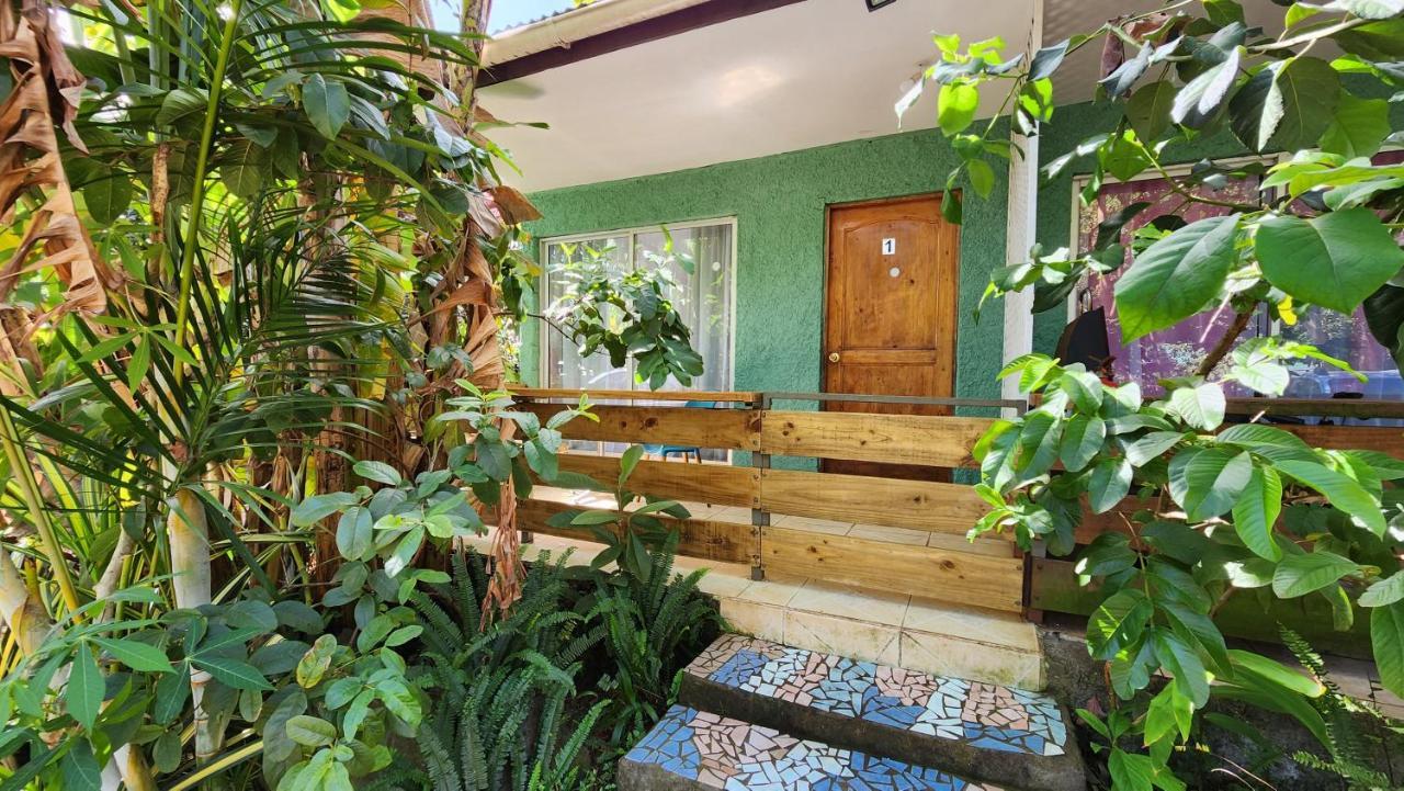 Cabanas Manuto Ханга-Роа Экстерьер фото